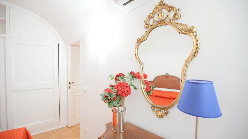 City Center Apartment Rom Rum bild