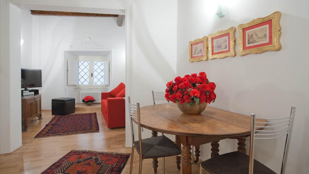 City Center Apartment Rom Rum bild